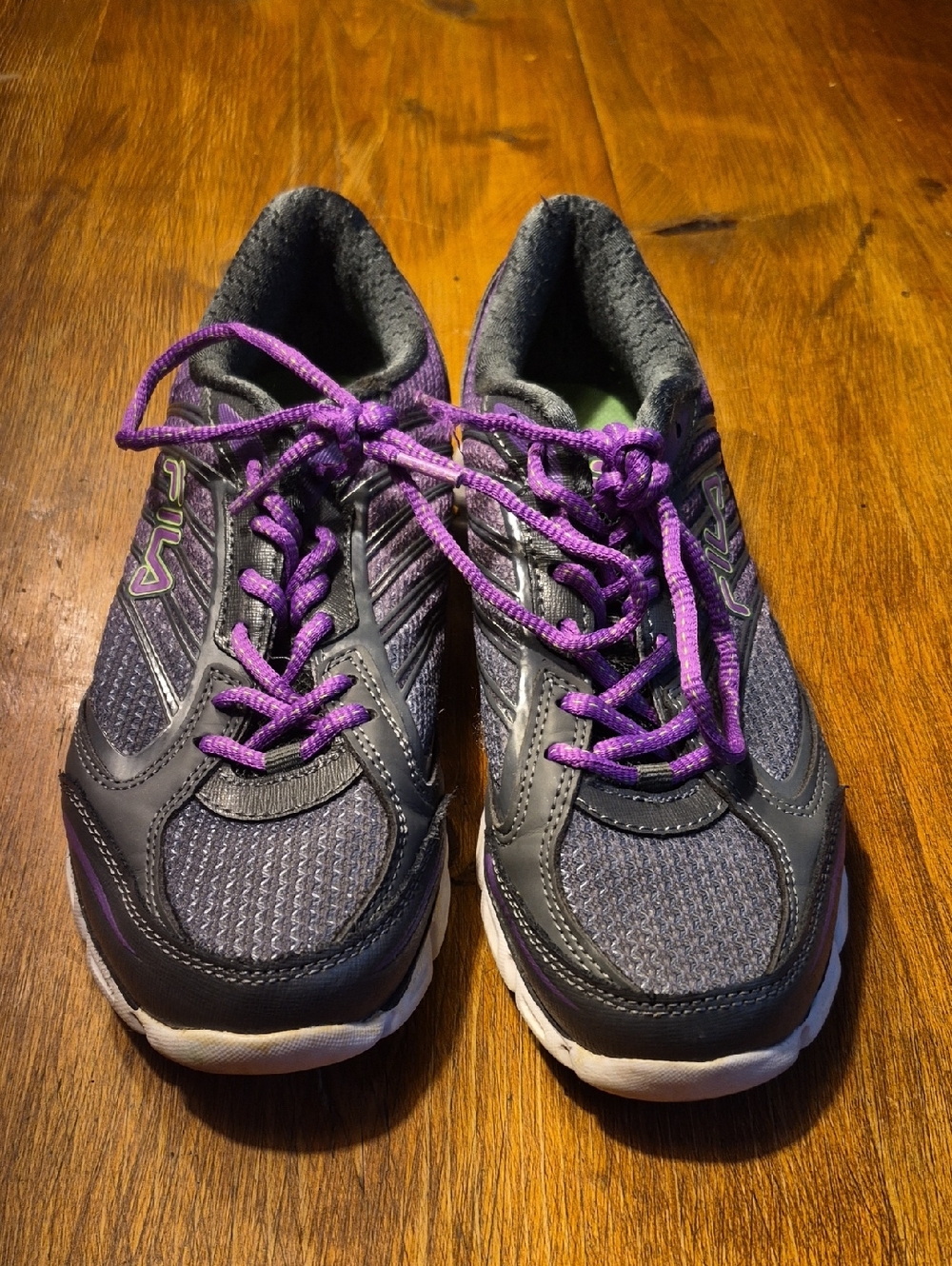 FILA Women's Gray Athletic Sneakers with Purple Laces